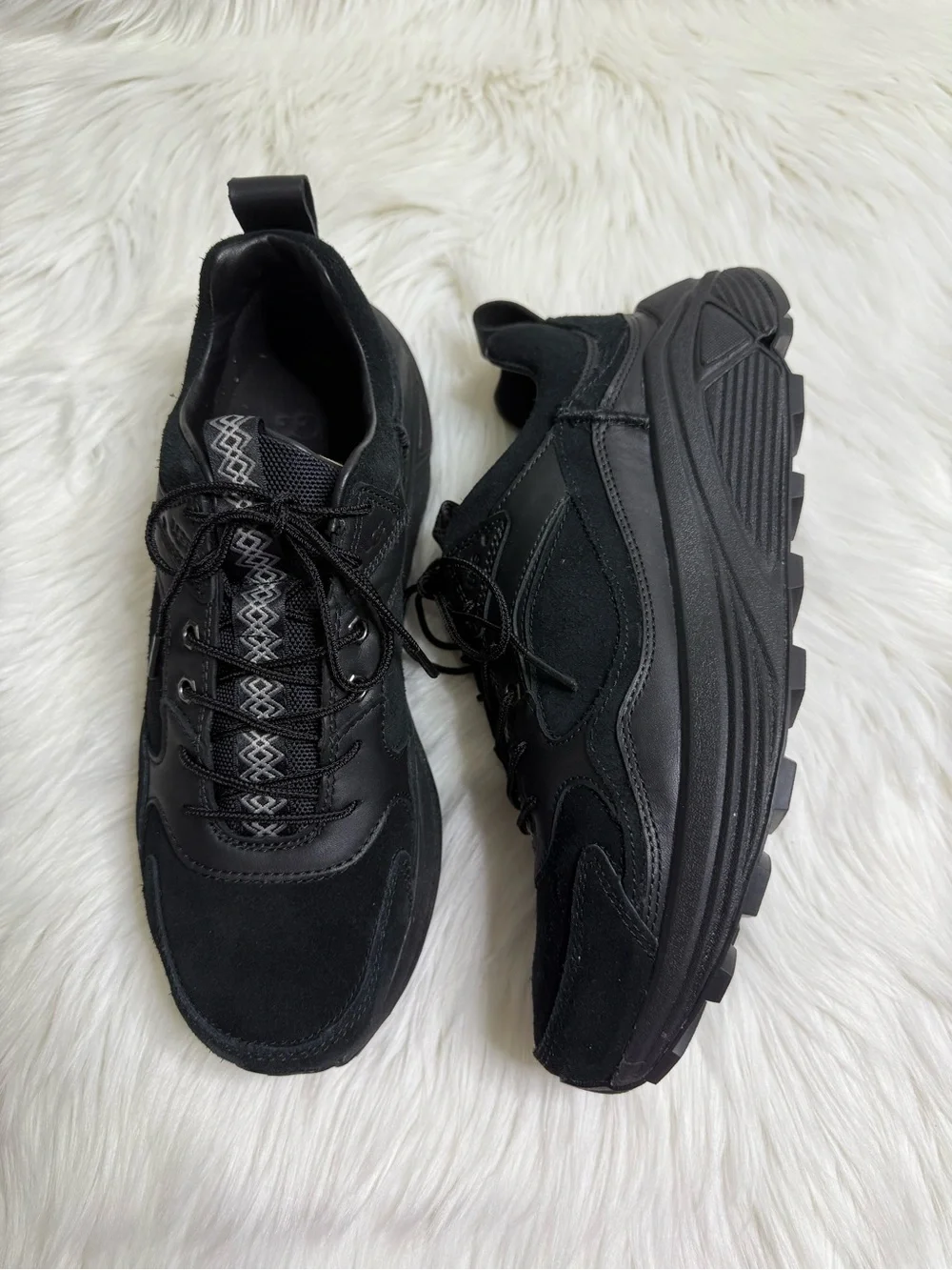 Ugg Miwo Trainer Low Men Vibram Sneakers Shoes Size 9 New